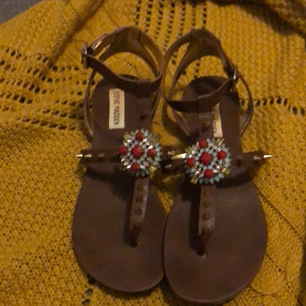 Steve Madden brown sandals with rhinestones.Size8